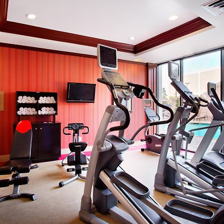 Holiday Inn Express Dallas Market Center By Ihg Eksteriør bilde