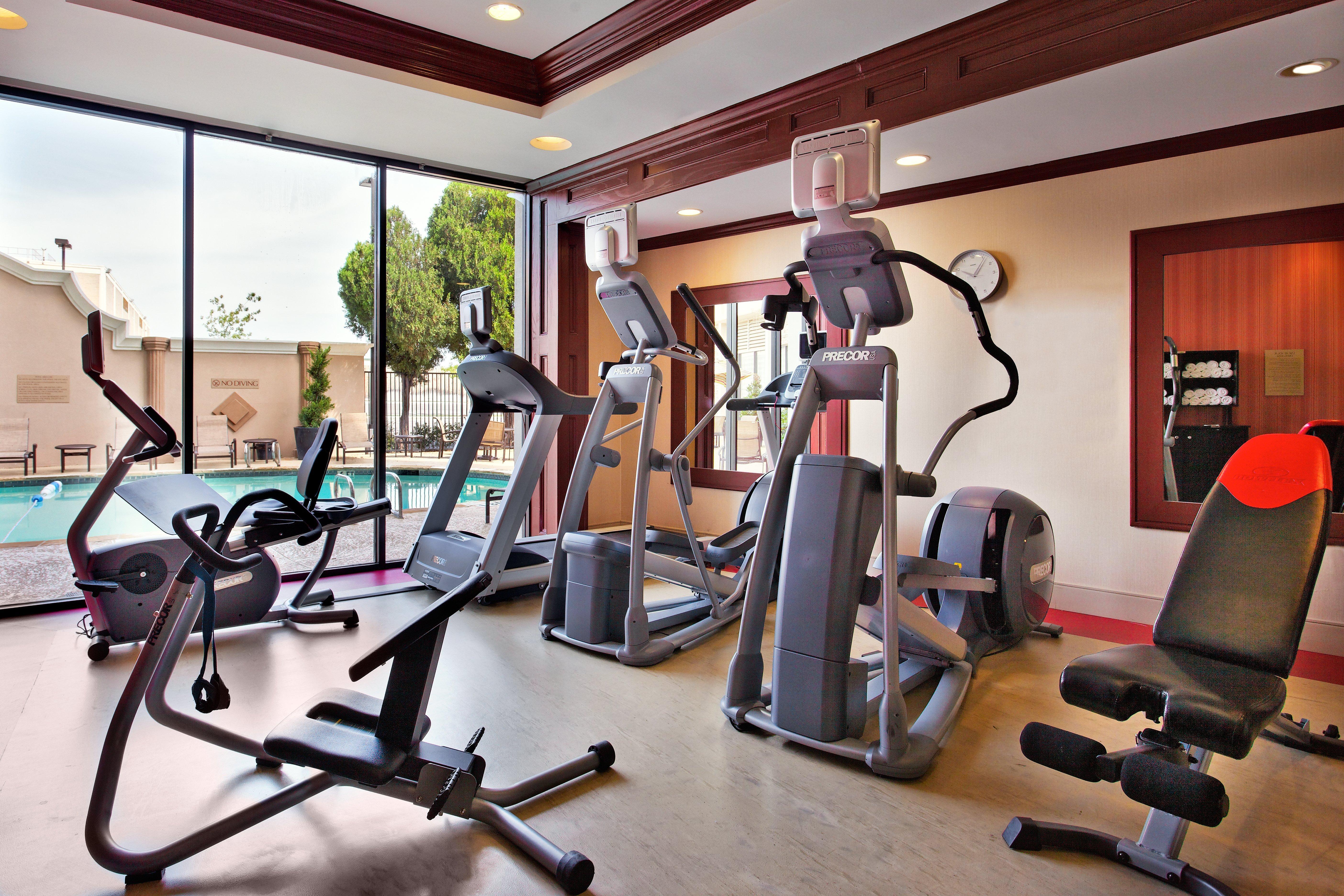 Holiday Inn Express Dallas Market Center By Ihg Eksteriør bilde