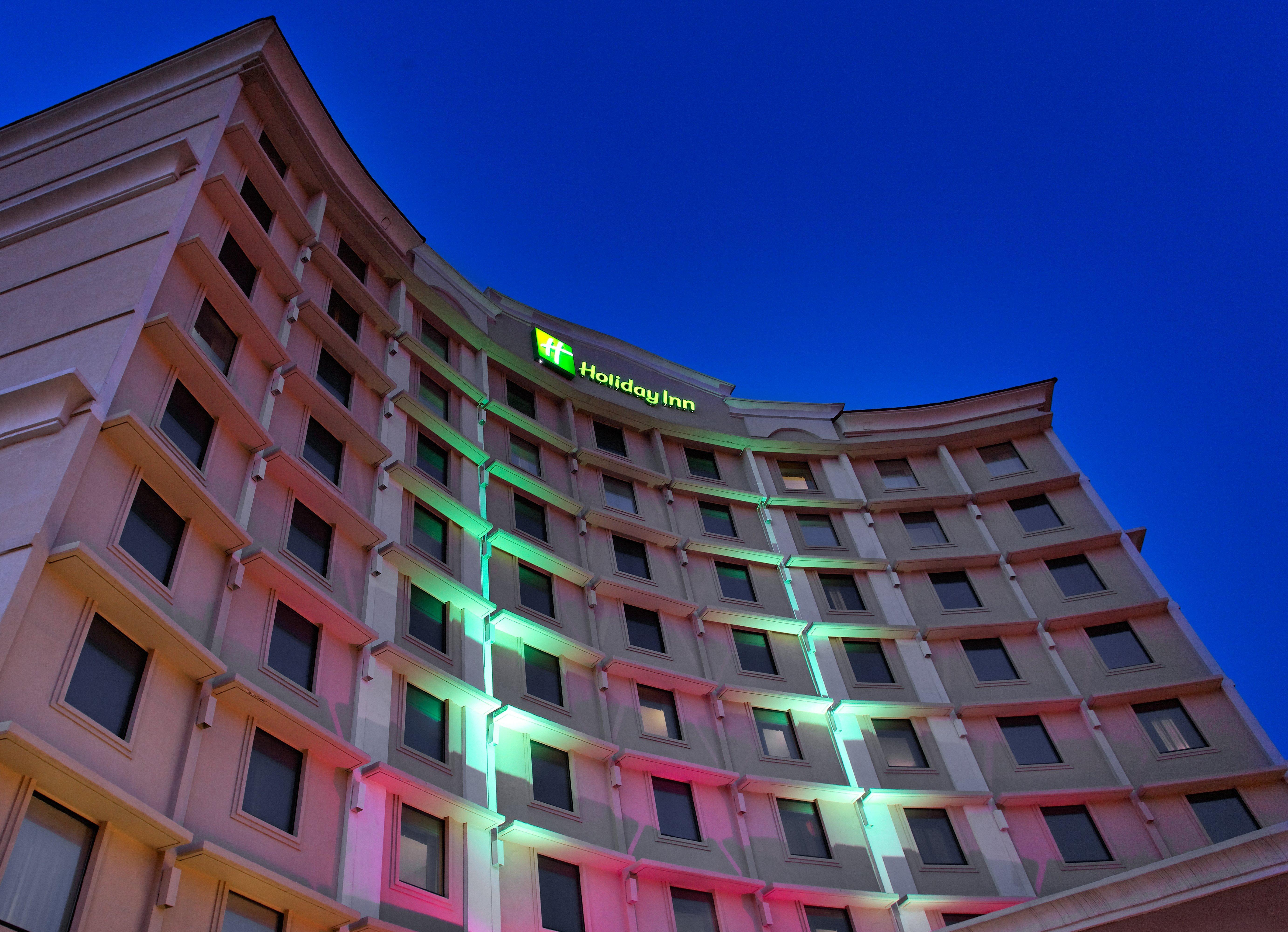 Holiday Inn Express Dallas Market Center By Ihg Eksteriør bilde