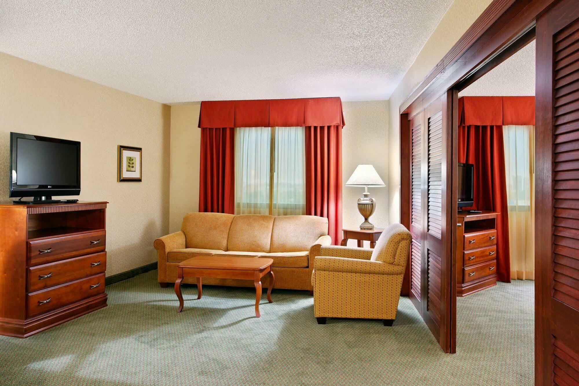 Holiday Inn Express Dallas Market Center By Ihg Rom bilde